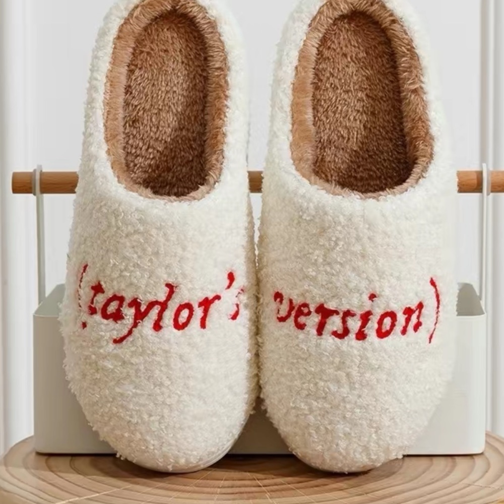 Taylor’s Version Slippers; never worn